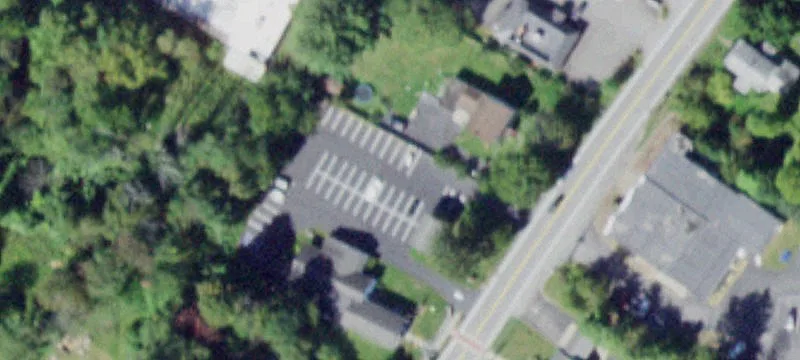 3556 Main St