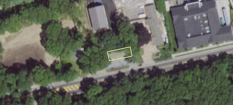 372 Montauk Hwy