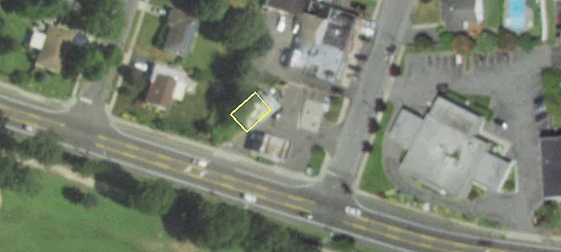255 Main St