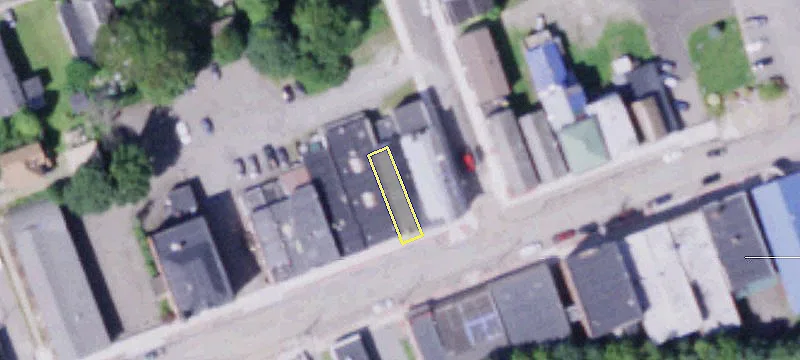 121 Frnt St