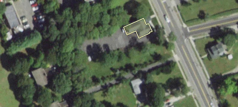 20 Ponquogue Ave