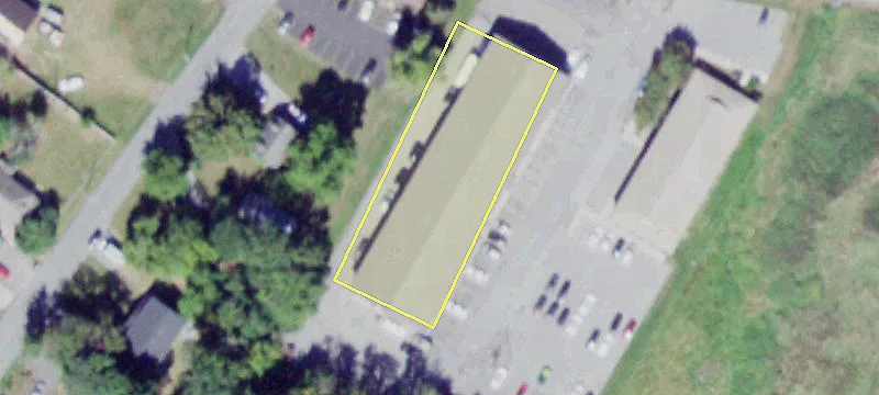 416 Main St