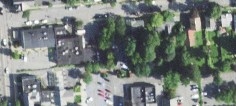 Livingston St
