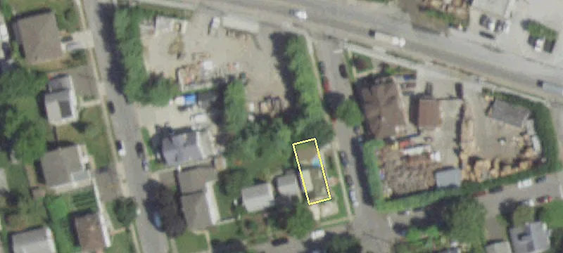 98 Grand St
