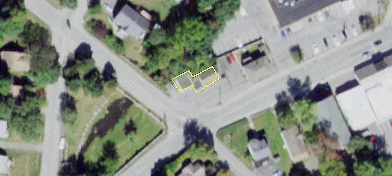 14 Lks Rd