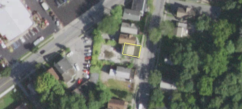 208 Hamilton St