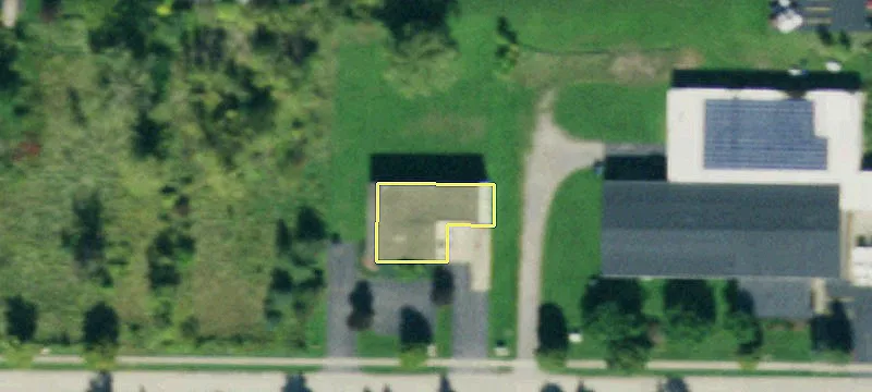 75 Elmview Ave