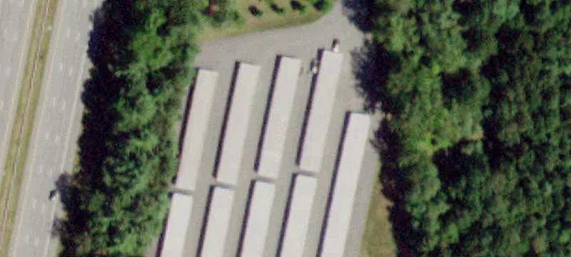 32 Northway Ln