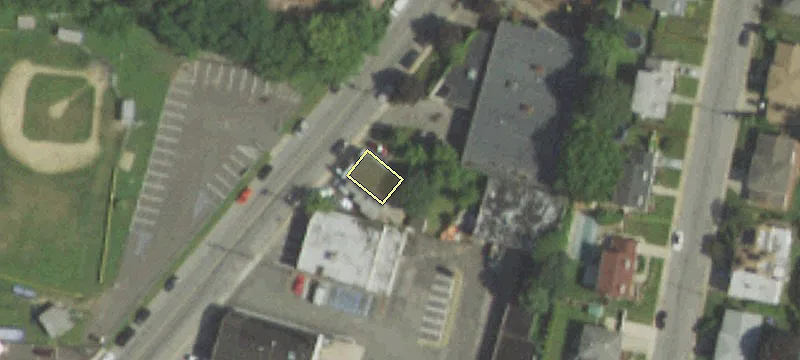 104 Cherry Vly Ave