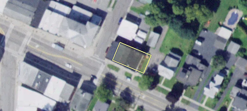 84 Main St