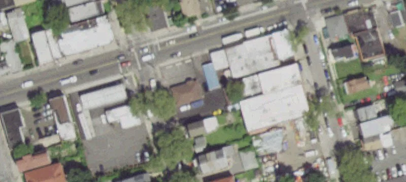 132 Sandford Blvd