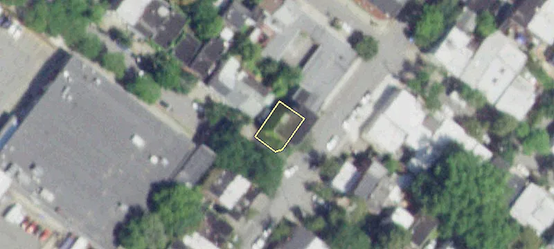 121 Dove St