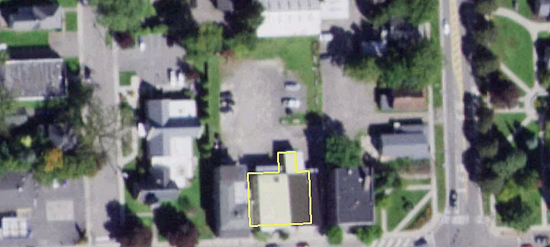 16-20 Main St