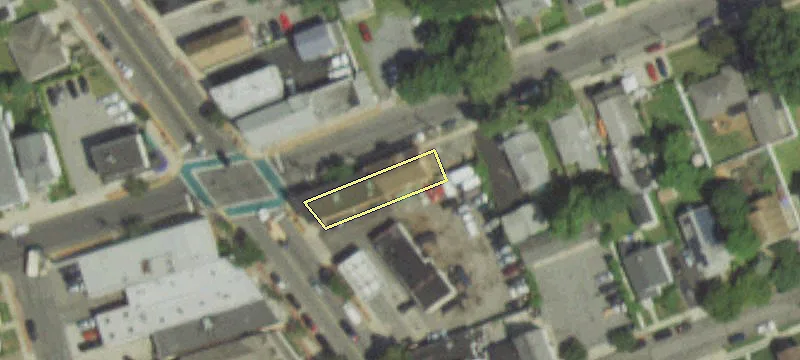 198 Wellwood Ave