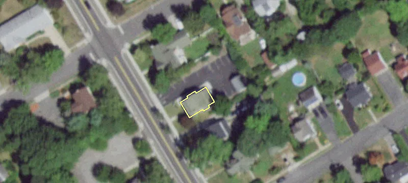 1018 Roanoke Ave