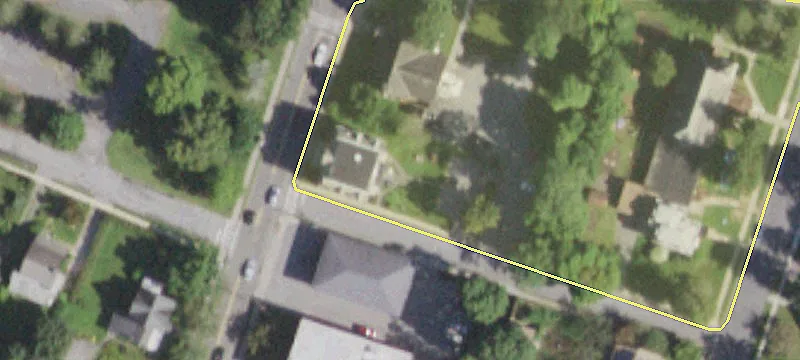 2624 Ss Ave