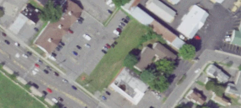 406 Oswego St