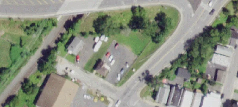70 Saratoga Ave