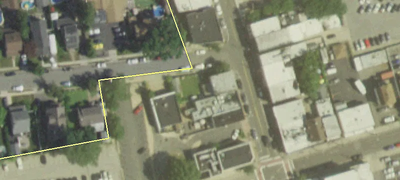 210 Bedford Ave