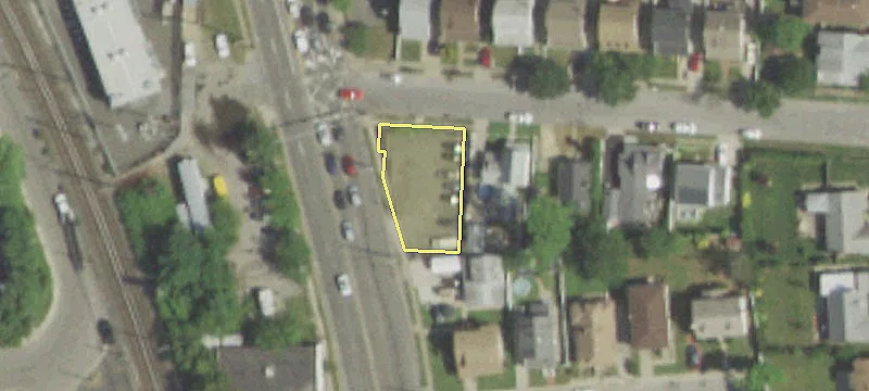 343 Riverside Ave