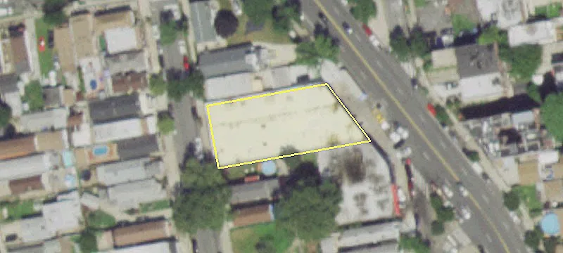 343-347 Bolton Ave