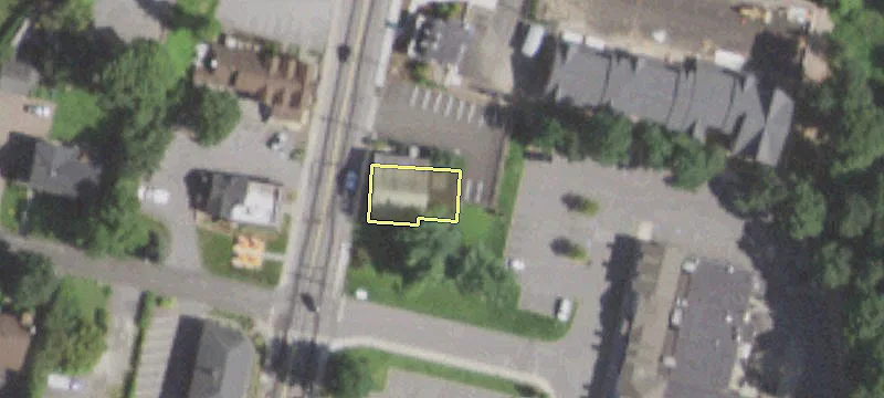 462 Main St