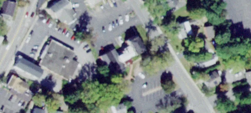 8 Forester Ave