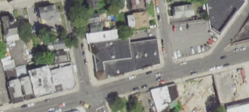 215 3rd St