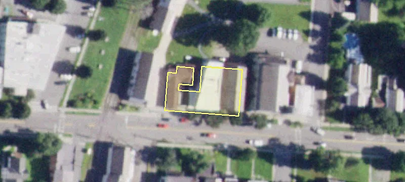 13-15 Main St