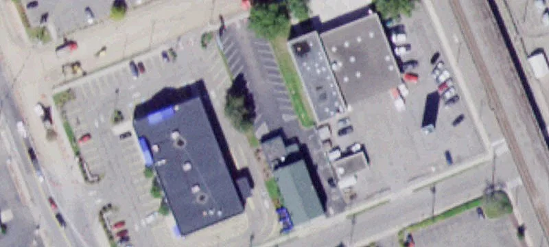 112 1st St