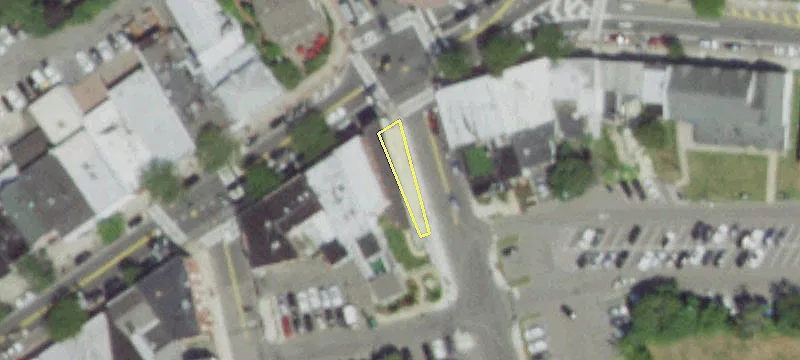 2 Main St