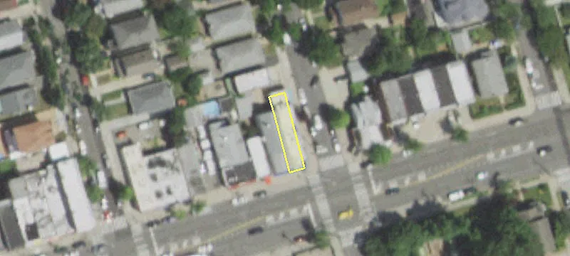 26021 Hillside Ave