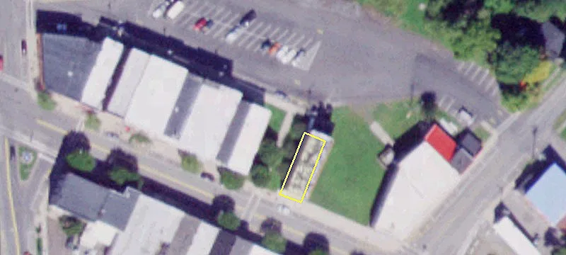 12041 Main St