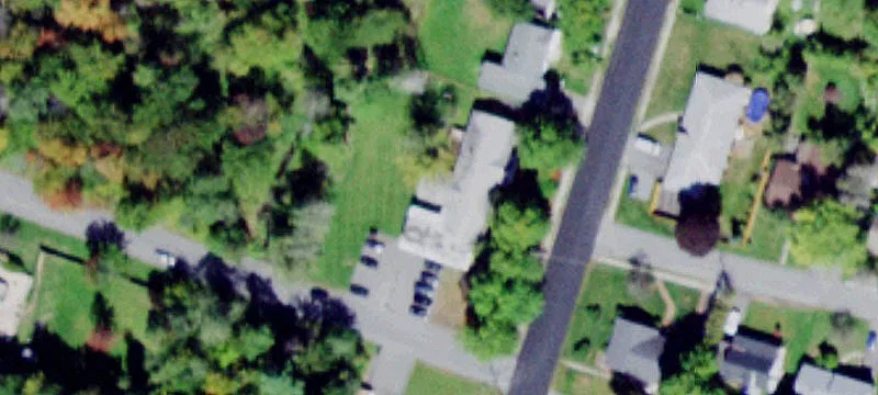 80 Lakewood Ave