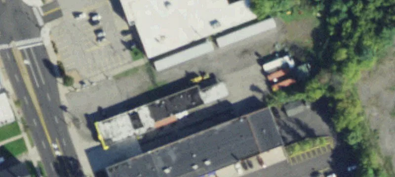 358 Lk Ave