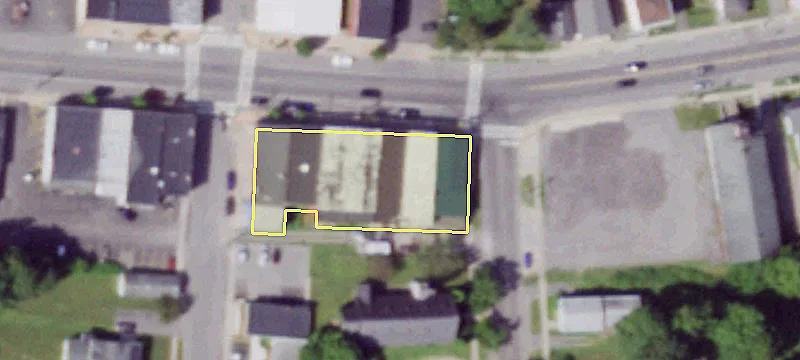 3259 Main St