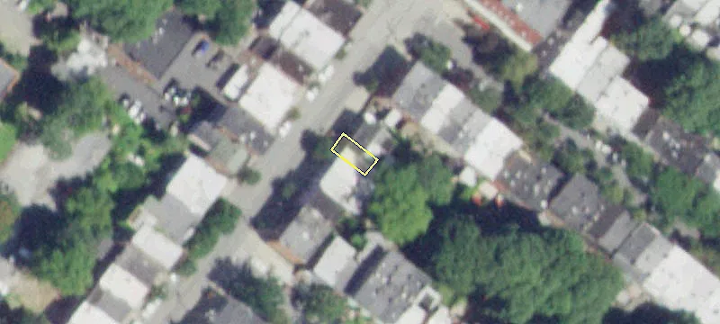 274 Lark St