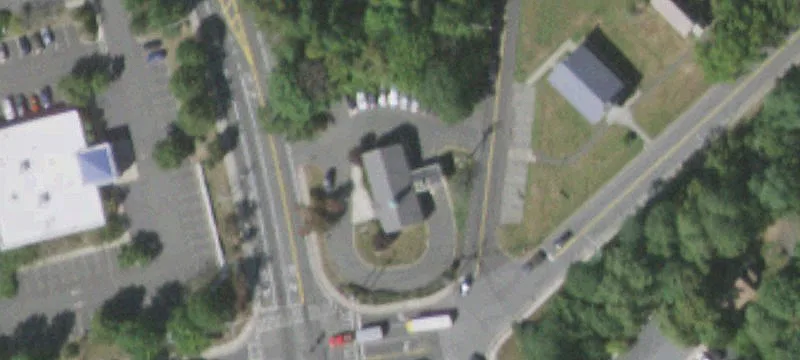 132 Rte 303
