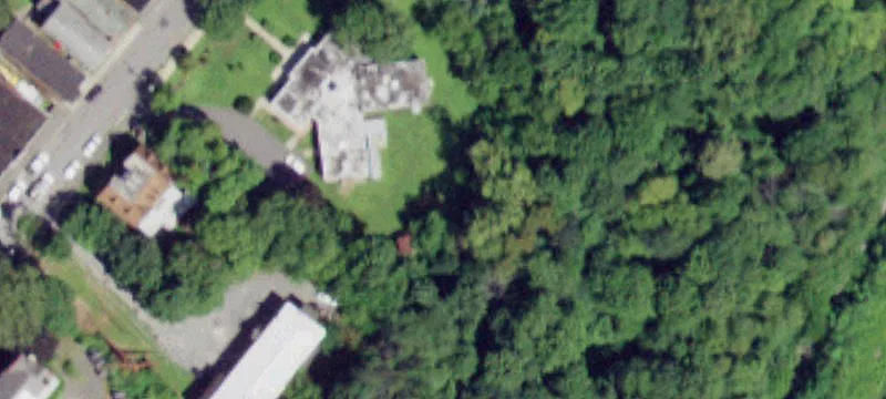 30 Johnston Ave