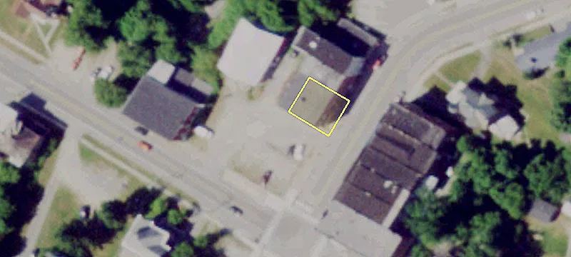134-138 Commercial St