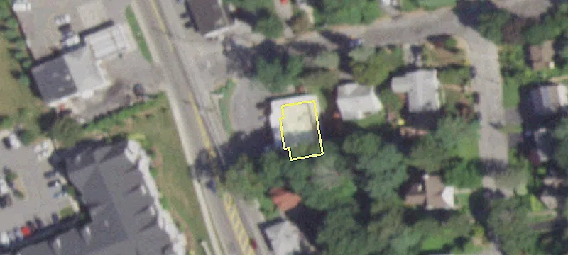 230 Highland Ave