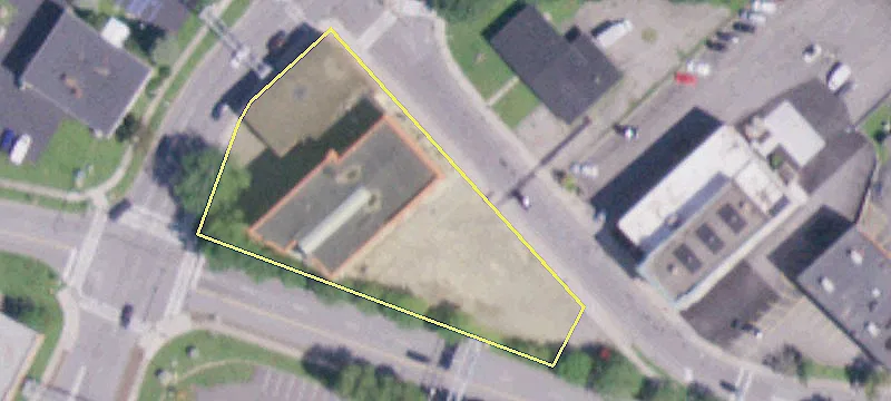 18-22 Division St