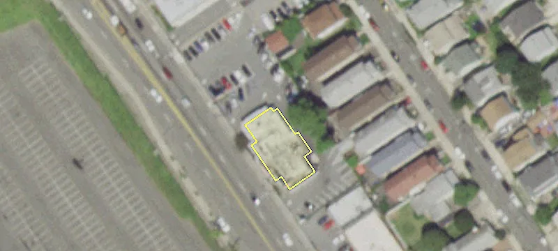 833 Yonkers Ave