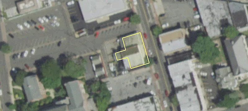 30 Guy Lombardo Ave