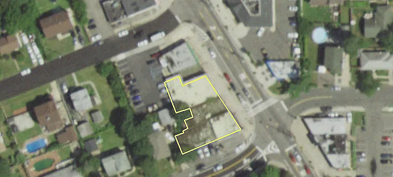 1026-1026A Little E Nck Rd