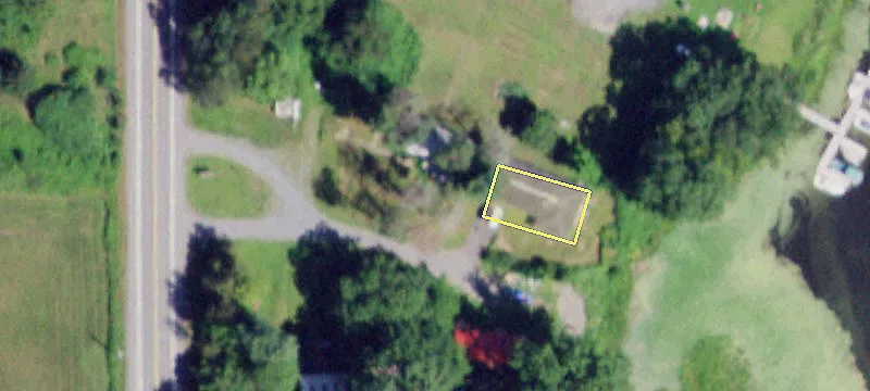 880 Rte 4th S