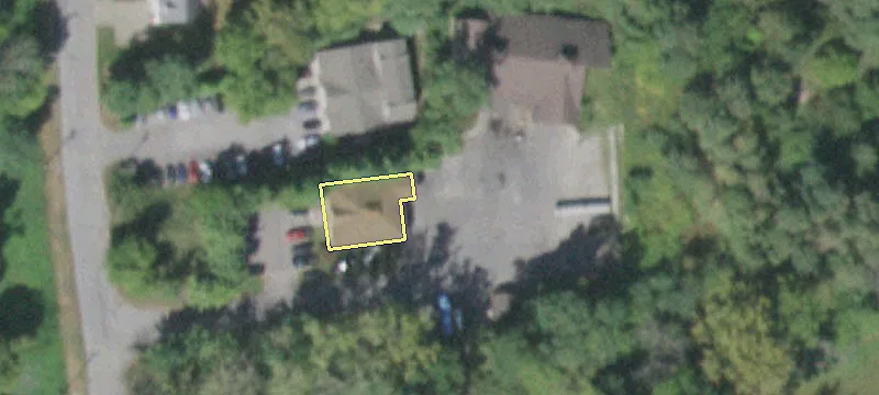 78-80 Dennings Ave