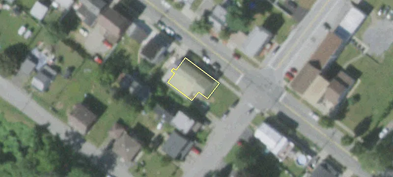 104 6th St