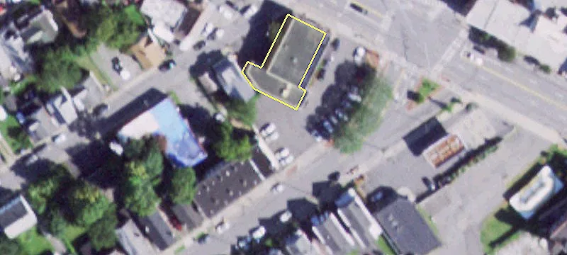 15-17 Henry St