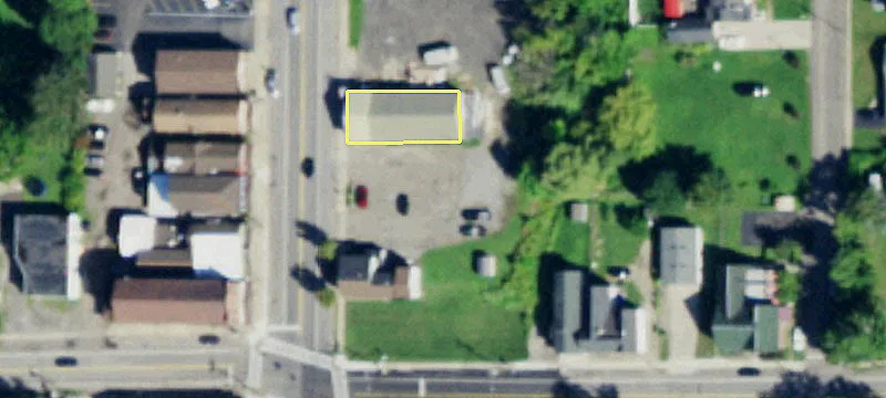 10512 Main St
